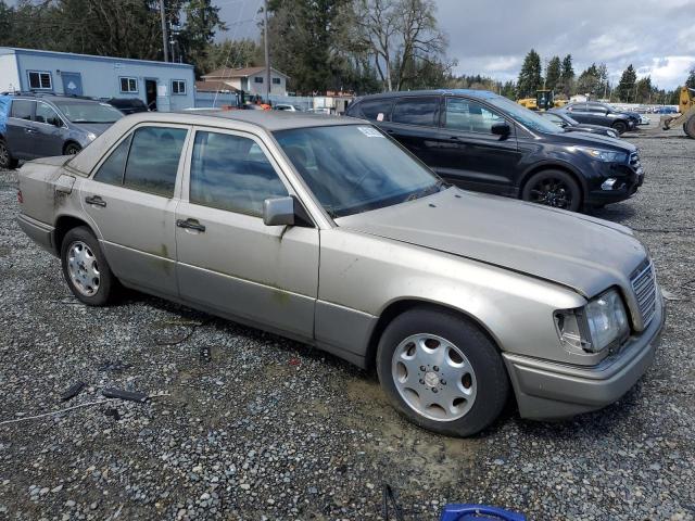 Photo 4 from auction – 1995 MERCEDES-BENZ E 320 BASE with VIN WDBEA32E1SC241207