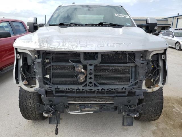 Photo 5 from auction – 2017 FORD F350 SUPER with VIN 1FT8W3BT3HEB57434