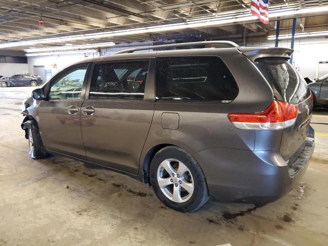 Photo 2 from auction – 2012 TOYOTA SIENNA LE with VIN 5TDKK3DC1CS267738
