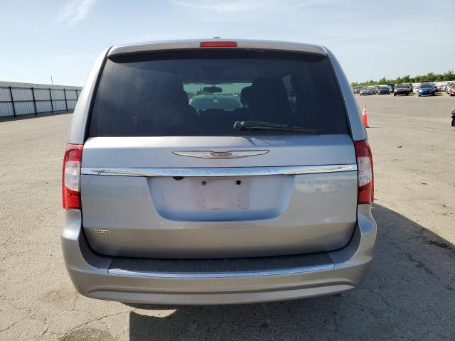 Photo 6 from auction – 2016 CHRYSLER TOWN & COU with VIN 2C4RC1BGXGR186483