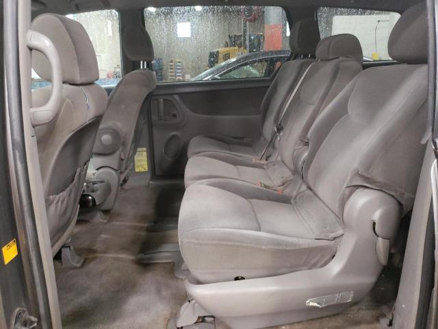 Photo 11 from auction – 2005 TOYOTA SIENNA CE with VIN 5TDZA23C75S332849