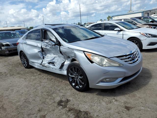 Photo 4 from auction – 2011 HYUNDAI SONATA SE with VIN 5NPEC4AC8BH285825