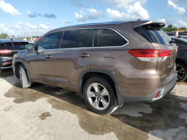 Photo 2 from auction – 2017 TOYOTA HIGHLANDER with VIN 5TDDZRFH0HS370155