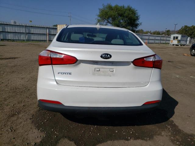 Photo 6 from auction – 2015 KIA FORTE LX with VIN KNAFX4A6XF5329135