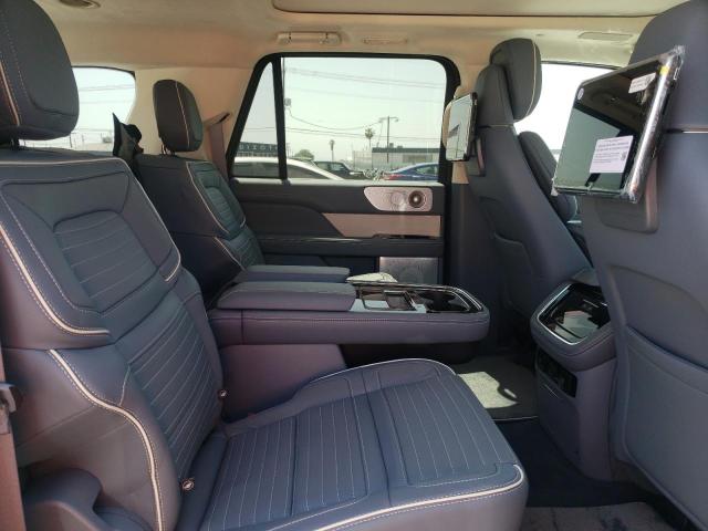 Photo 11 from auction – 2023 LINCOLN NAVIGATOR with VIN 5LMJJ3TG4PEL02490
