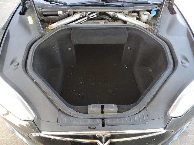 Photo 11 from auction – 2013 TESLA MODEL S with VIN 5YJSA1DP3DFP28065