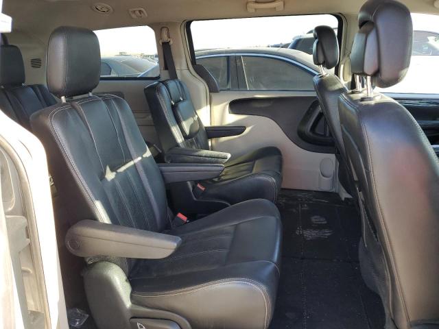 Photo 11 from auction – 2012 CHRYSLER TOWN & COU with VIN 2C4RC1BG1CR293092