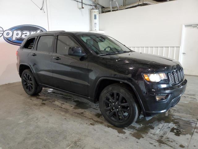 Photo 4 from auction – 2017 JEEP GRAND CHER with VIN 1C4RJFAG2HC895004