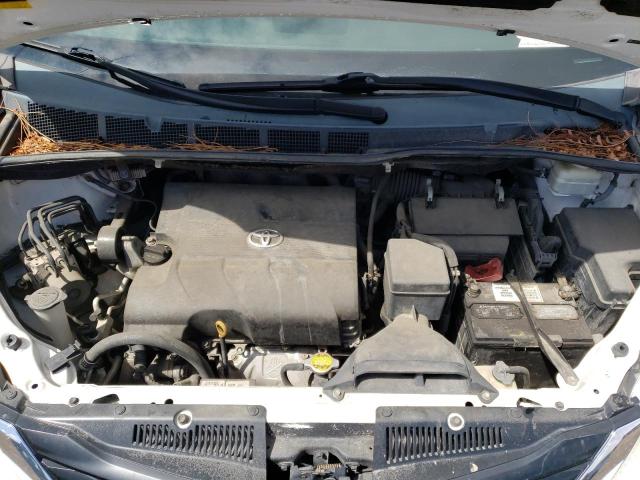 Photo 12 from auction – 2011 TOYOTA SIENNA LE with VIN 5TDKK3DC2BS092639