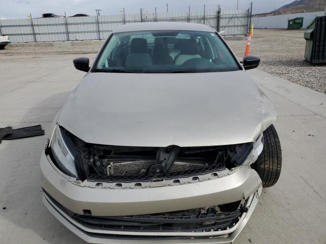 Photo 5 from auction – 2015 VOLKSWAGEN JETTA BASE with VIN 3VW1K7AJ5FM251467