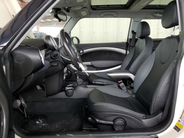Photo 7 from auction – 2010 MINI COOPER with VIN WMWMF3C51ATZ23061