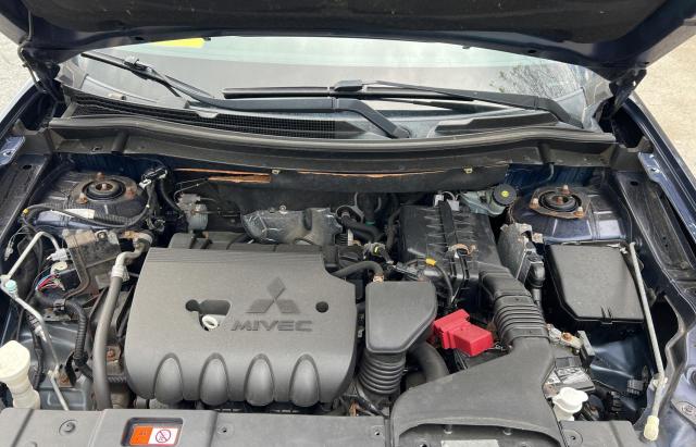 Photo 7 from auction – 2015 MITSUBISHI OUTLANDER with VIN JA4AZ3A38FZ006941