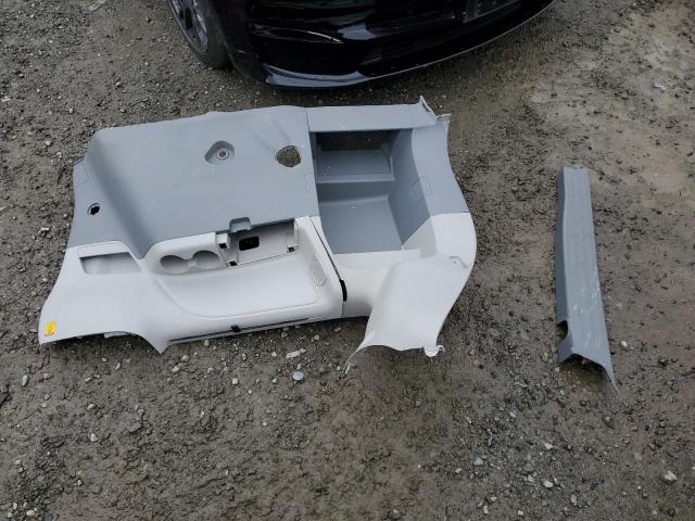 Photo 13 from auction – 2013 TOYOTA SIENNA XLE with VIN 5TDDK3DC8DS066686