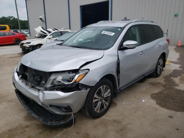 NISSAN PATHFINDER 2017 with VIN 5N1DR2MN6HC631107 - Photo from auction