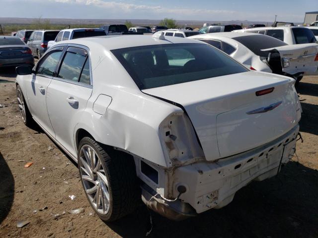 Photo 2 from auction – 2017 CHRYSLER 300 LIMITE with VIN 2C3CCAAG5HH609912