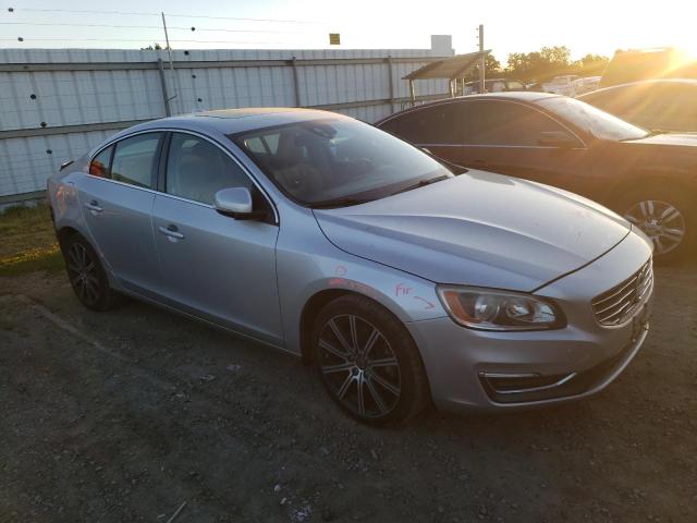 Foto 4 de la subasta – 2014 VOLVO S60 T5 con VIN YV1612FS4E2295671