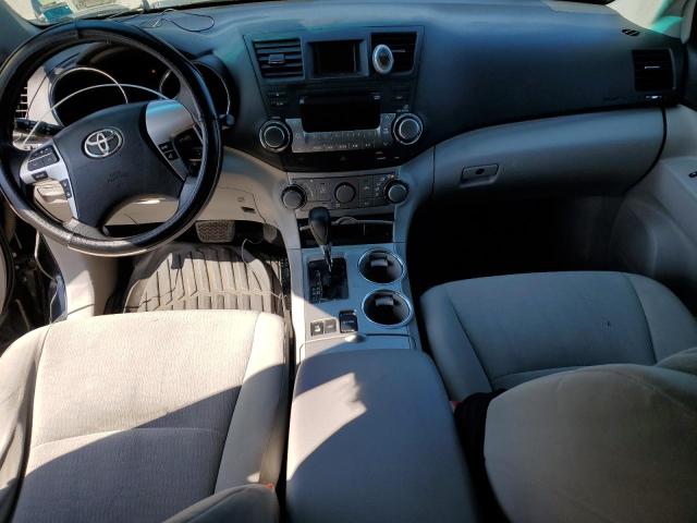 Photo 8 from auction – 2012 TOYOTA HIGHLANDER with VIN 5TDBK3EH7CS103369