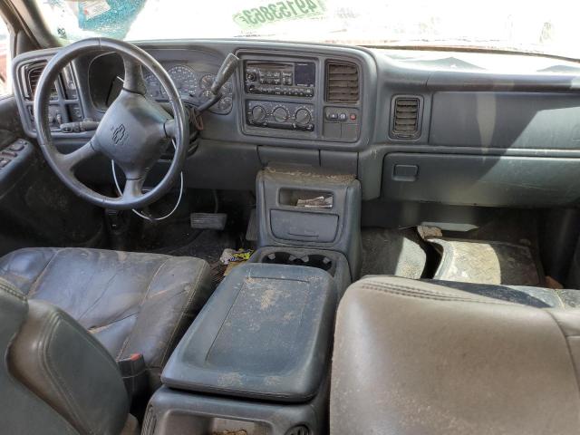 Photo 8 from auction – 2002 CHEVROLET AVALANCHE with VIN 3GNEC13TX2G275034
