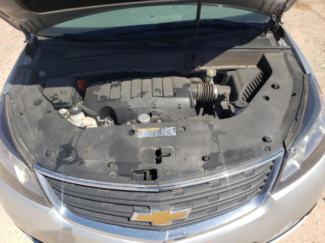 Photo 12 from auction – 2017 CHEVROLET TRAVERSE L with VIN 1GNKRFED8HJ348588