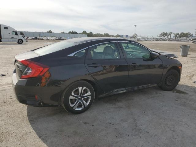 Photo 3 from auction – 2017 HONDA CIVIC LX with VIN 19XFC2F59HE055954