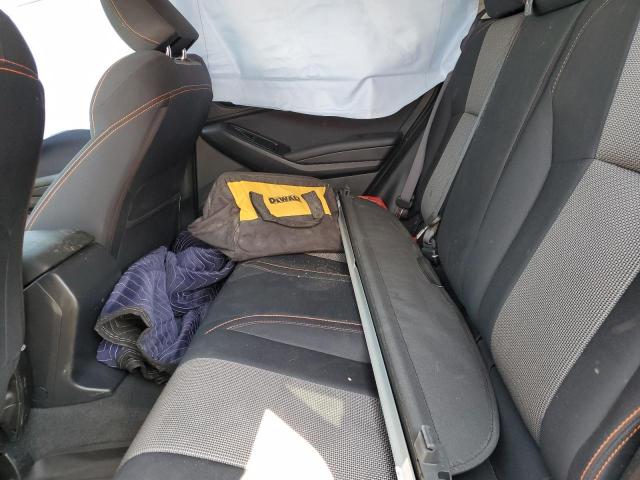 Photo 11 from auction – 2019 SUBARU CROSSTREK with VIN JF2GTAEC0KH354847
