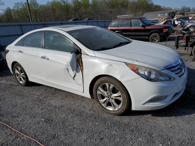 Photo 4 from auction – 2011 HYUNDAI SONATA SE with VIN 5NPEC4AC5BH254905