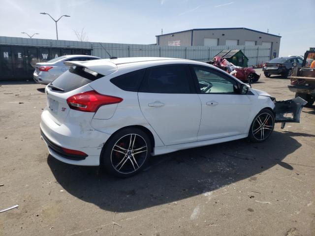 Photo 3 from auction – 2017 FORD FOCUS ST with VIN 1FADP3L98HL260588