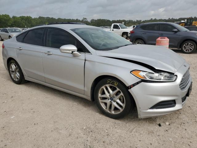 Photo 4 from auction – 2016 FORD FUSION SE with VIN 3FA6P0H79GR104977