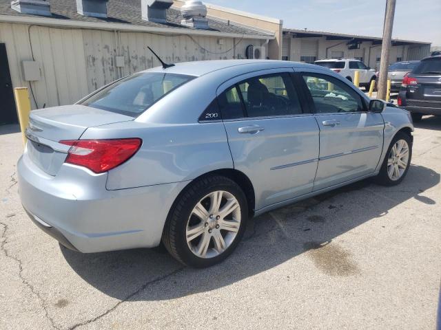 Photo 3 from auction – 2013 CHRYSLER 200 TOURIN with VIN 1C3CCBBB4DN655919
