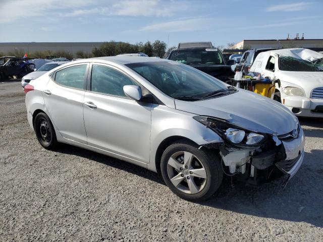 Photo 4 from auction – 2012 HYUNDAI ELANTRA GL with VIN KMHDH4AE5CU352463