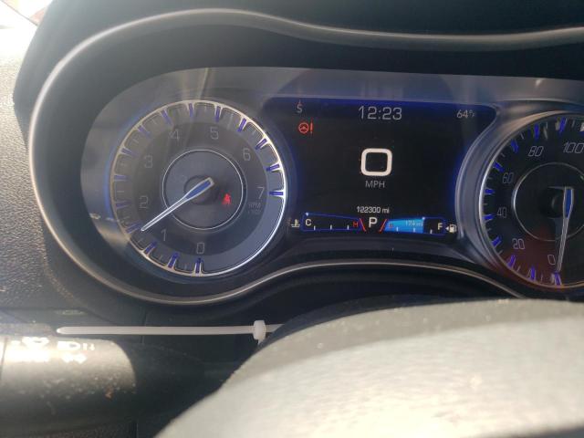 Photo 9 from auction – 2015 CHRYSLER 300 LIMITE with VIN 2C3CCAAG1FH931556