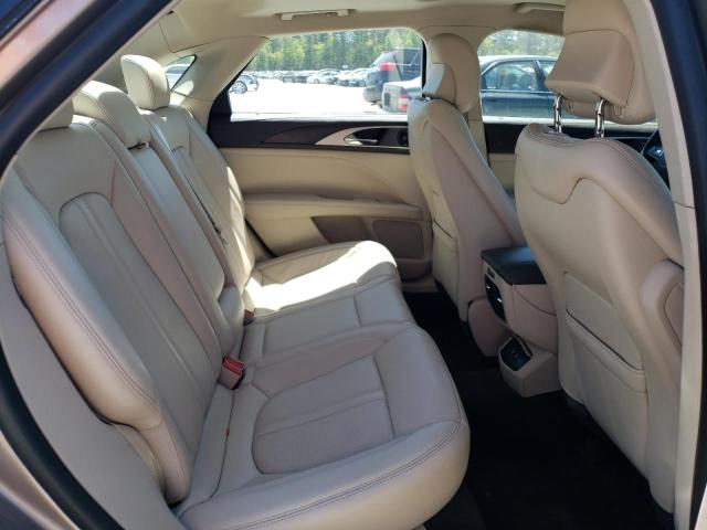 Photo 10 from auction – 2018 LINCOLN MKZ RESERV with VIN 3LN6L5E95JR618224
