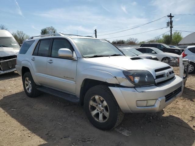 Photo 4 from auction – 2004 TOYOTA 4RUNNER SR with VIN JTEBT14R040043561
