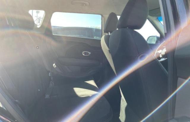 Photo 6 from auction – 2015 KIA SOUL with VIN KNDJN2A2XF7792045
