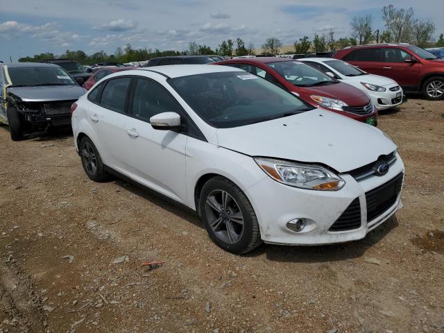 Photo 4 from auction – 2014 FORD FOCUS SE with VIN 1FADP3F20EL389645