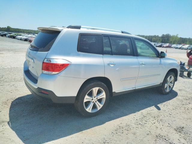 Photo 3 from auction – 2013 TOYOTA HIGHLANDER with VIN 5TDYK3EH9DS096503
