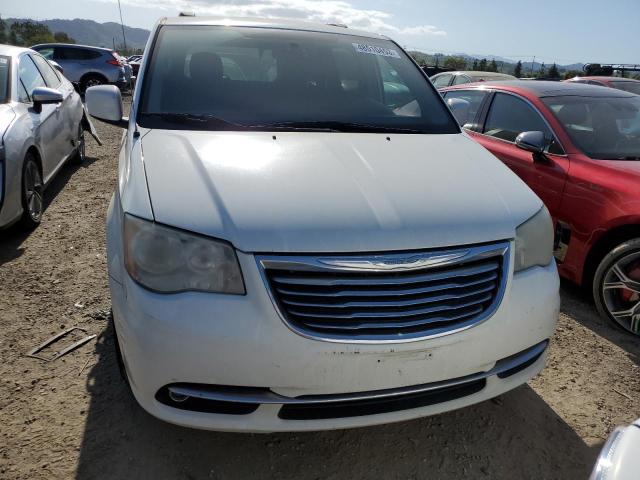 Photo 5 from auction – 2013 CHRYSLER TOWN & COU with VIN 2C4RC1BG9DR697033