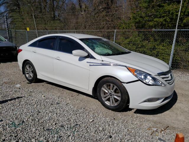 Photo 4 from auction – 2013 HYUNDAI SONATA GLS with VIN 5NPEB4AC5DH547435
