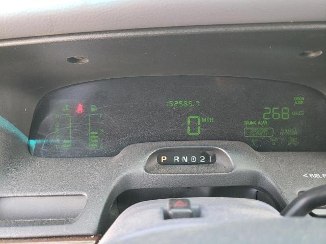 Photo 9 from auction – 2001 FORD CROWN VICT with VIN 2FAFP74W91X127724