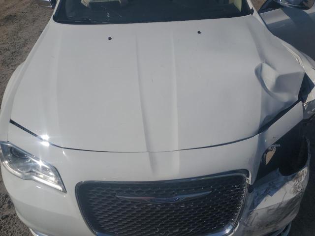 Photo 11 from auction – 2019 CHRYSLER 300 LIMITE with VIN 2C3CCAEG1KH555669
