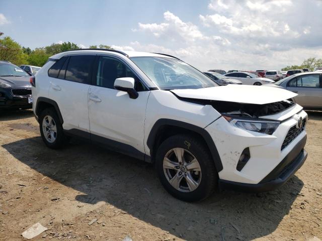 Photo 4 from auction – 2020 TOYOTA RAV4 XLE with VIN 2T3W1RFVXLC053370