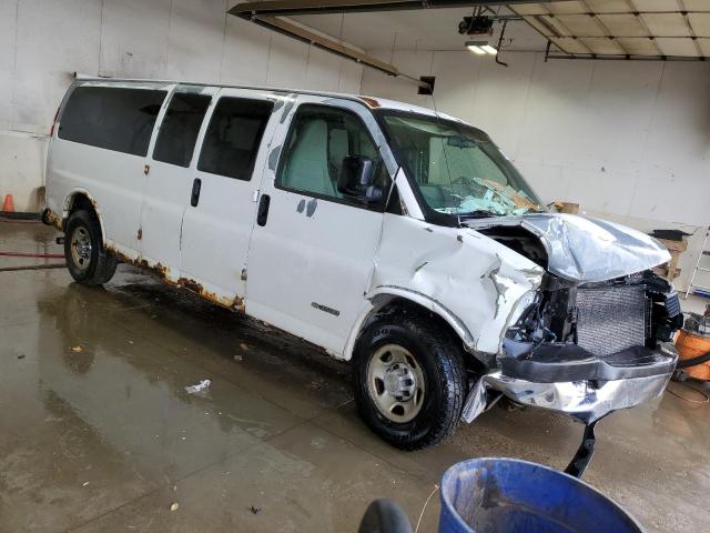 Photo 4 from auction – 2004 CHEVROLET EXPRESS G3 with VIN 1GAHG39U441101136