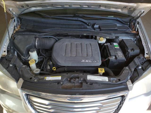 Photo 12 from auction – 2012 CHRYSLER TOWN & COU with VIN 2C4RC1CG0CR175842