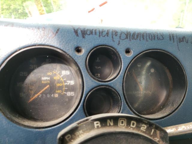 Photo 9 from auction – 1988 CHEVROLET G20 with VIN 1GNEG25H7J7168388