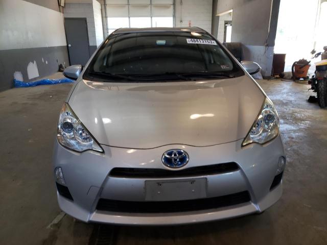 Photo 5 from auction – 2014 TOYOTA PRIUS C with VIN JTDKDTB36E1084901