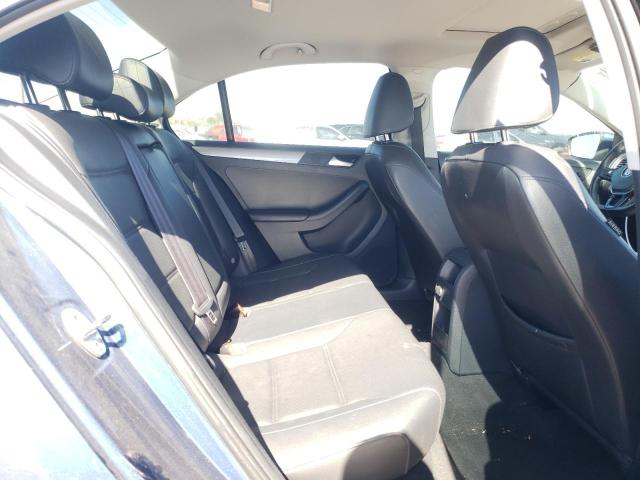 Photo 10 from auction – 2017 VOLKSWAGEN JETTA SE with VIN 3VWDB7AJ0HM233992
