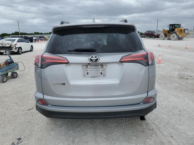 Photo 6 from auction – 2018 TOYOTA RAV4 LE with VIN 2T3ZFREV2JW461972
