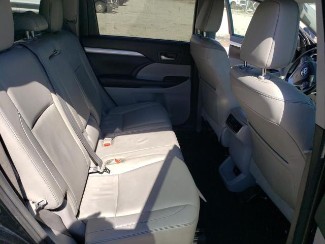 Photo 11 from auction – 2017 TOYOTA HIGHLANDER with VIN 5TDJZRFH3HS415558