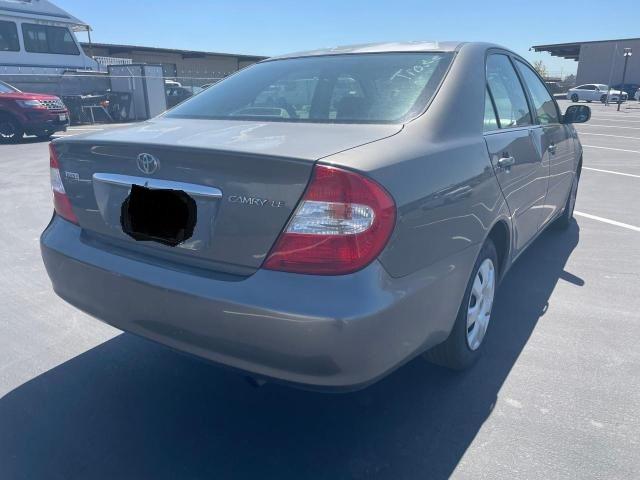 Photo 4 from auction – 2004 TOYOTA CAMRY LE with VIN 4T1BE32K04U925592