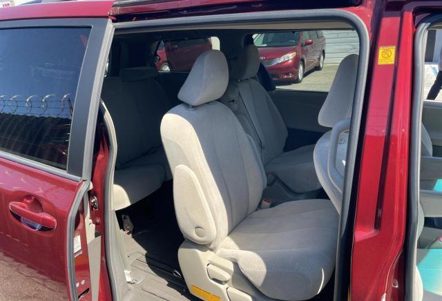 Photo 6 from auction – 2011 TOYOTA SIENNA LE with VIN 5TDKK3DC6BS100788